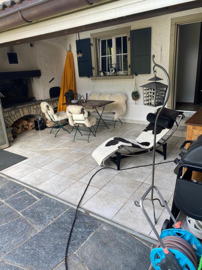 La Maison Du Petit Bonheur Moutier Экстерьер фото